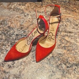 Sam Edelman women's size 8, red suede heels